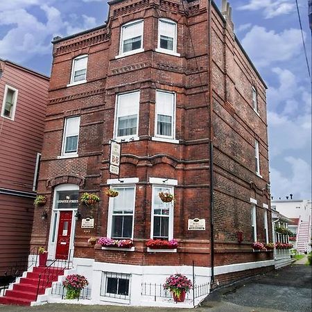 سينت جون Earle Of Leinster B&B المظهر الخارجي الصورة